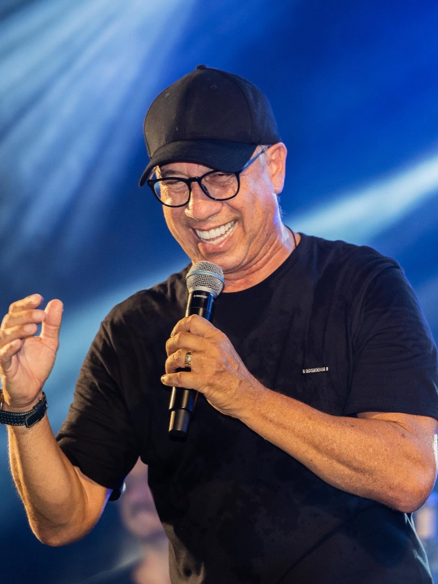 Dunga pregando ao vivo